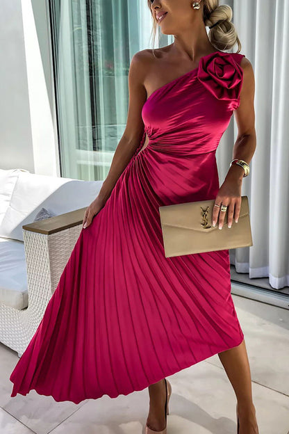 Lizbeth -  Flower Shoulder Maxi Dress Meracchi London