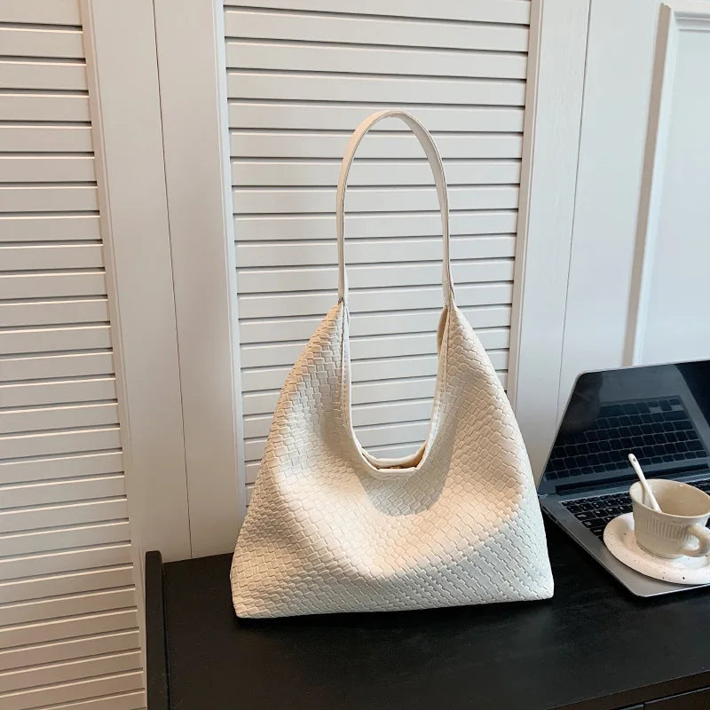 'ARIEL' woven knot bag! Soft Vegan Premium Faux Leather