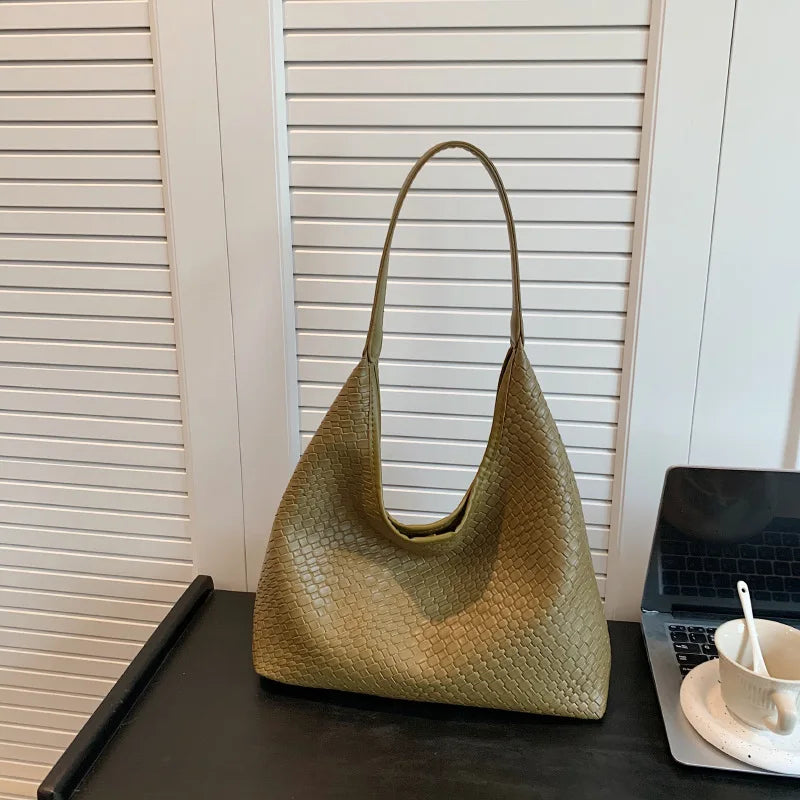 'ARIEL' woven knot bag! Soft Vegan Premium Faux Leather